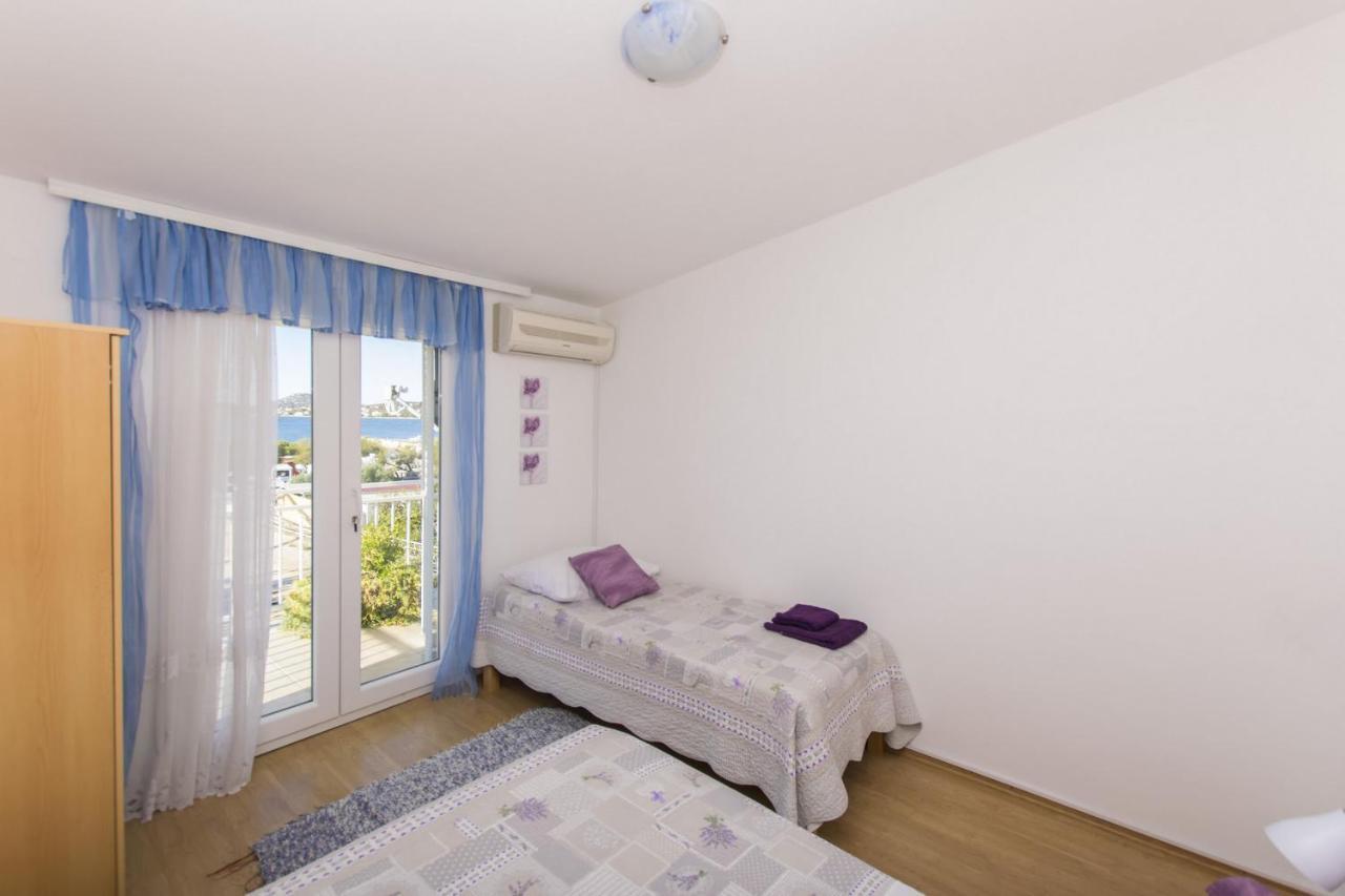 Apartment Nediljka Vodice Exterior photo