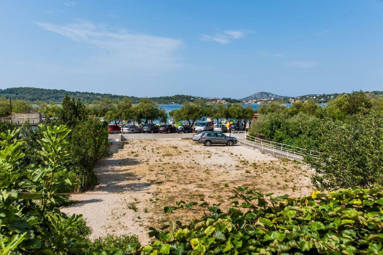 Apartment Nediljka Vodice Exterior photo